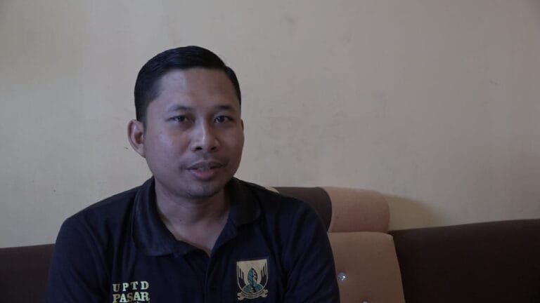 JELANG IDUL ADHA HARGA BAPOKTING DI PASAR SEMI MODERN PALABUHANRATU RELATIF STABIL