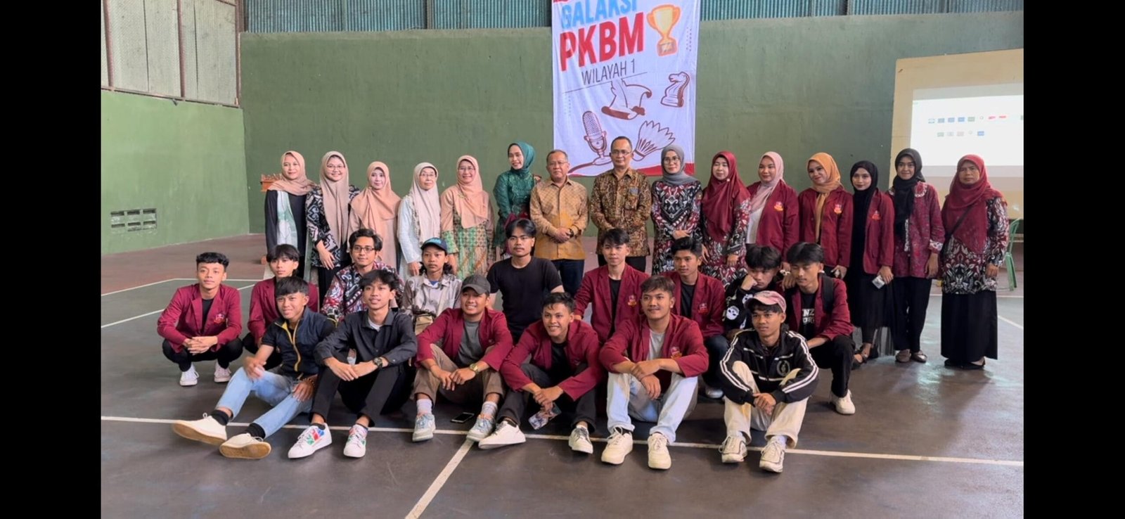 Kadisdik Kab. Sukabumi Buka Galaksi PKBM SE Wil. I di Gor Makodim 0607. 1 WhatsApp Image 2024 06 30 at 13.00.50 scaled