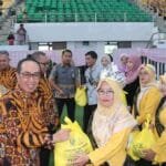 KUKUHKAN 900 PESERTA PROGRAM PERAHU KERTAS, BUPATI” MENJADIKAN LEBIH TANGGUH DAN INOVATIF” 452537438 872855374876302 3705935092409276542 n