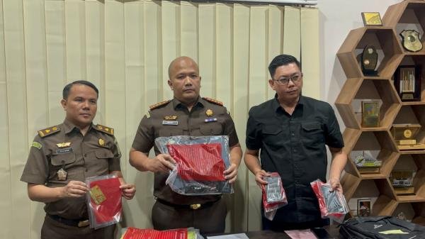 Kantor ULP Kota Bandung di Geledah Kejari Terkait Lelang Proyek 1 4d3b6 penggeledahan