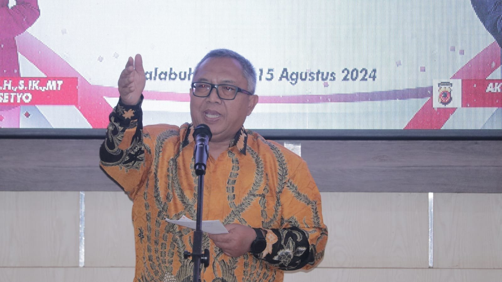 KENAL PAMIT KAPOLRES SUKABUMI, BUPATI AJAK KUATKAN SINERGITAS UNTUK PEMBANGUNAN DAERAH YANG LEBIH BAIK 1 455262382 887416473420192 2698056437725369162 n