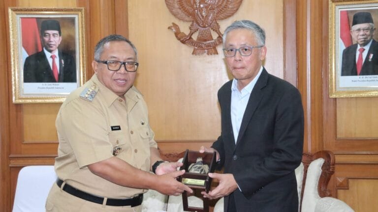 BUPATI DAN KOMISARIS PT. CYC THAILAND BAHAS PEMBANGUNAN TEKNOLOGI REFUSED