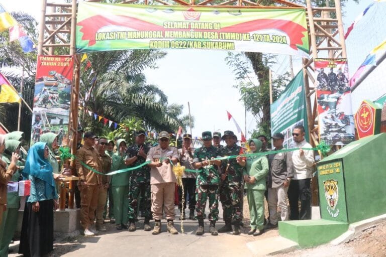 PENUTUPAN TMMD KE 121, BUPATI “MENDUKUNG PERCEPATAN PEMBANGUNAN DI KABUPATEN SUKABUMI”