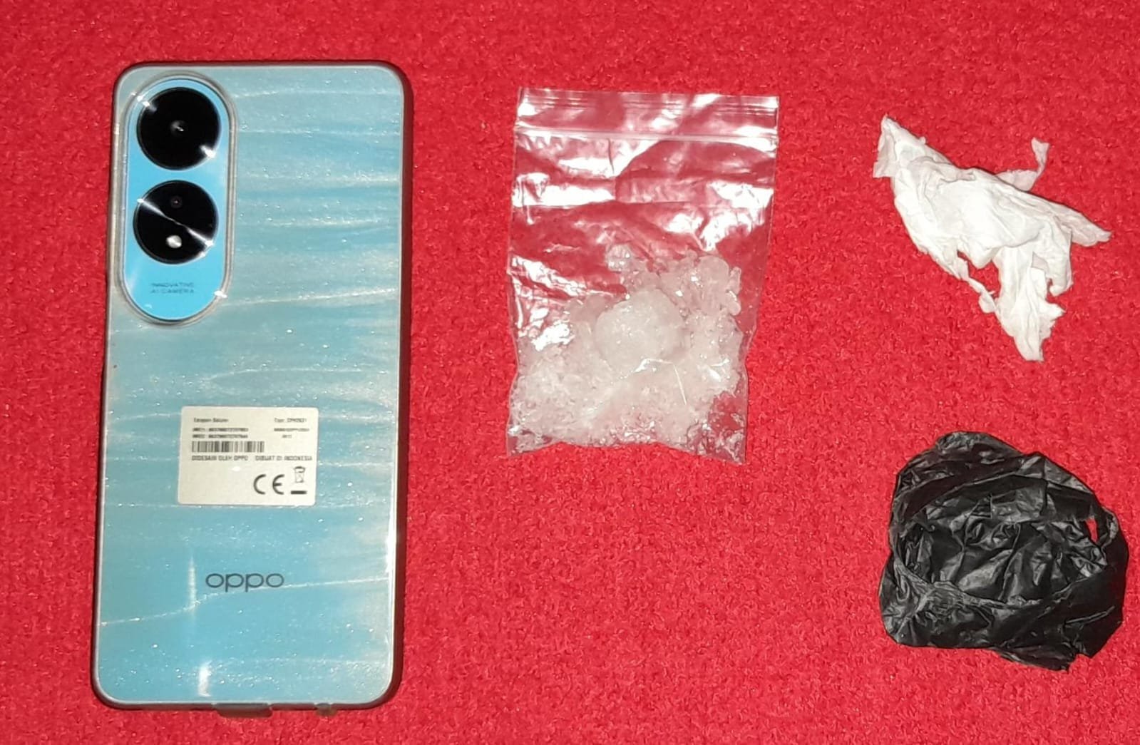 Tangkap Pengedar Narkoba, Polres Sumenep Amankan BB 9,38 gram 1 WhatsApp Image 2024 08 03 at 16.08.19 df389ea1