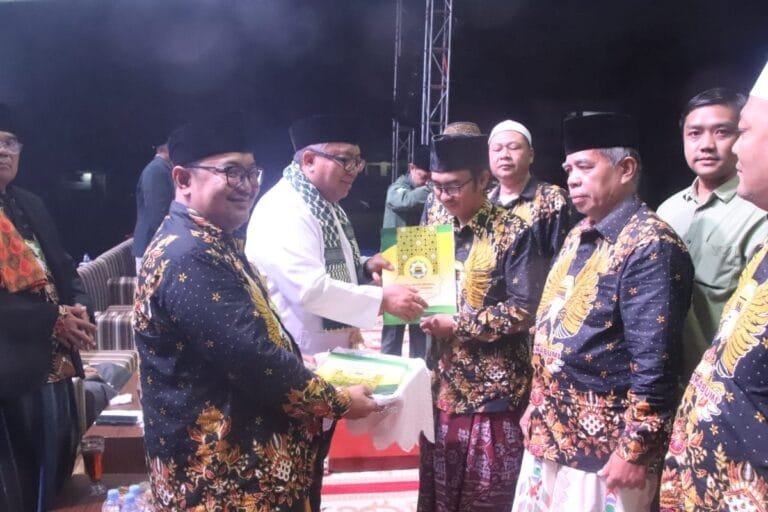 MAULID NABI MUHAMMAD SAW, BUPATI MARWAN “MOMENTUM BERSYUKUR DAN PENGUATAN SILATURAHMI”