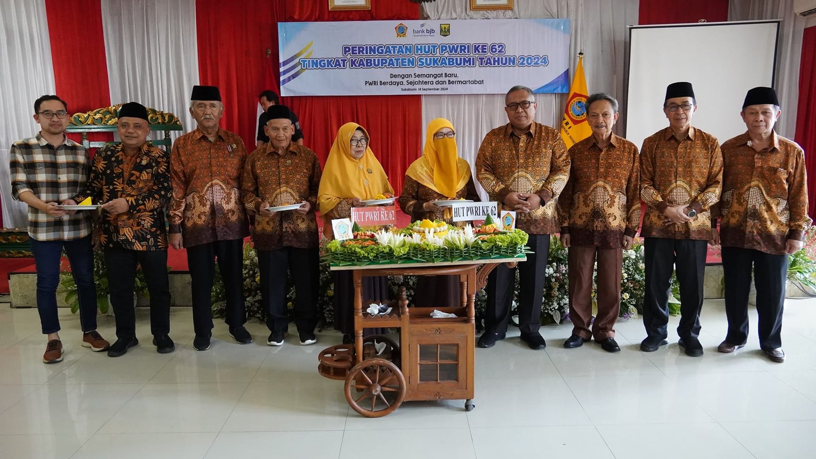 HUT KE 62 PWRI, BUPATI" MOMENTUM MENGUATKAN KEYAKINAN UNTUK TERUS BERBUAT BAIK" 1 459384706 907608078067698 8007651336134449854 n