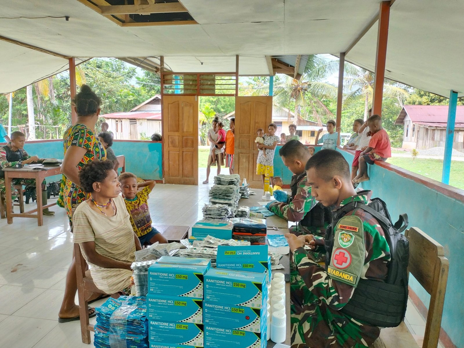 Satgas Yonif 310/KK Gelar Baksos Pelayanan Kesehatan Bagi Warga Perbatasan 1 WhatsApp Image 2024 09 10 at 10.26.15 scaled