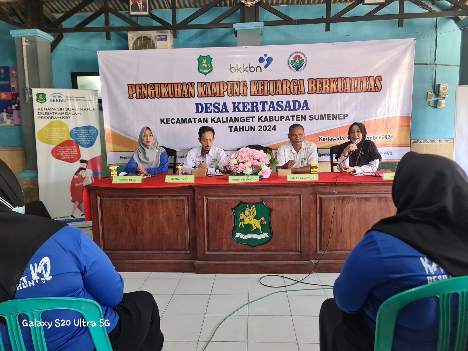 Pemdes Kertasada di Kukuhkan Menjadi Kampung KB Oleh Dinkes Pengendalian Penduduk dan Keluarga Berencana Kab. Sumenep 1 WhatsApp Image 2024 09 12 at 13.49.34 1 scaled