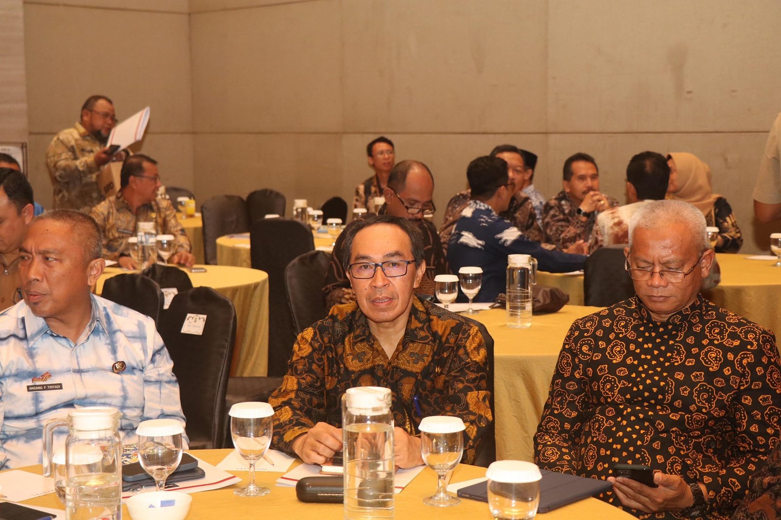 Bimtek dan Evaluasi Implementasi SIPD, Sekda Ade Harapkan Bimtek Bisa dilaksanakan di Daerah 1 461856033 920811143414058 5488582304514669357 n