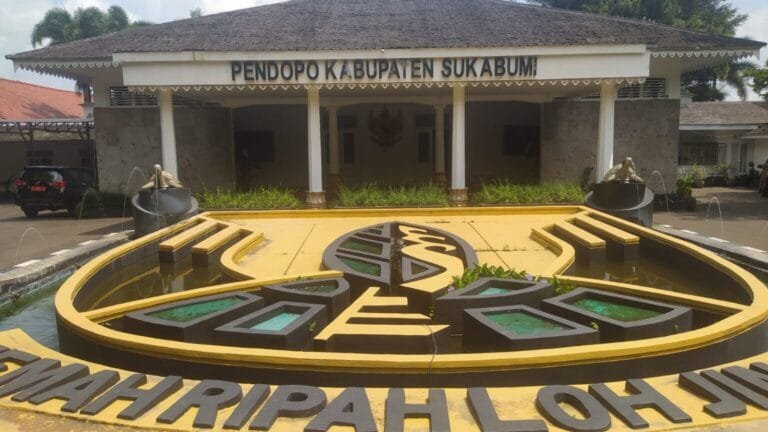 Bupati Sukabumi Terjebak Dilema: Tak Berdaya Copot Kadinkes Terkait Dugaan Komitmen Fee Alkes di RSUD PL Ratu