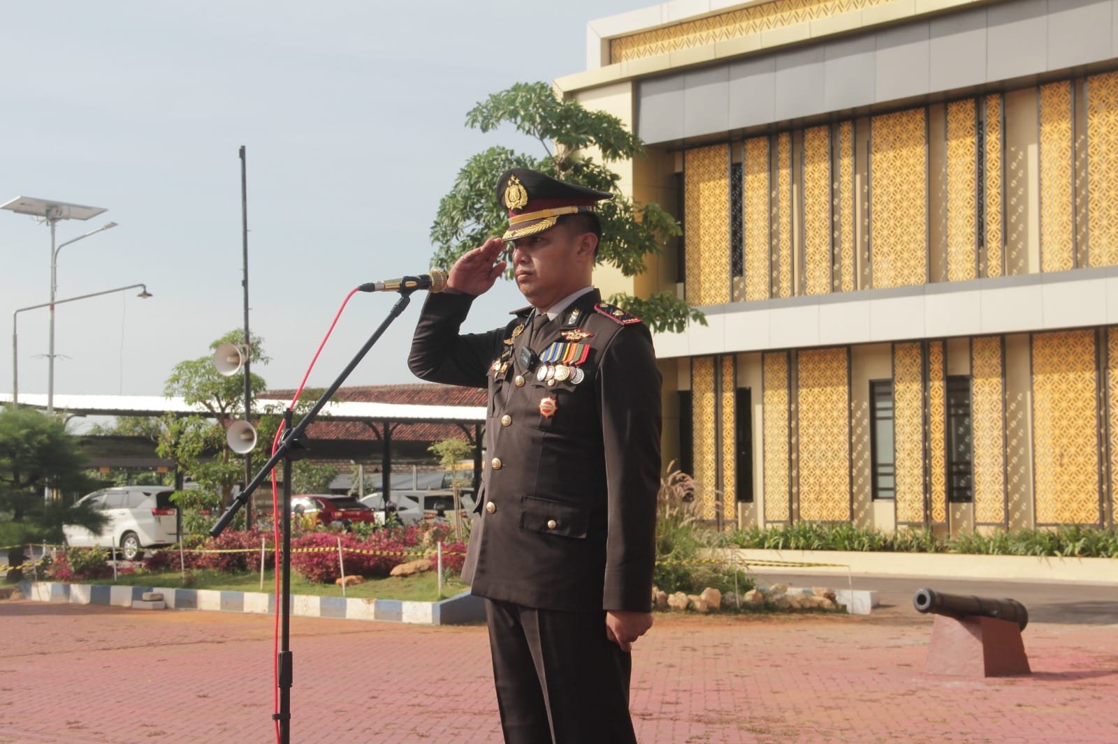 Wakapolres Sumenep Pimpin Upacara Hari Kesaktian Pancasila Tahun 2024 1 WhatsApp Image 2024 10 01 at 09.13.10