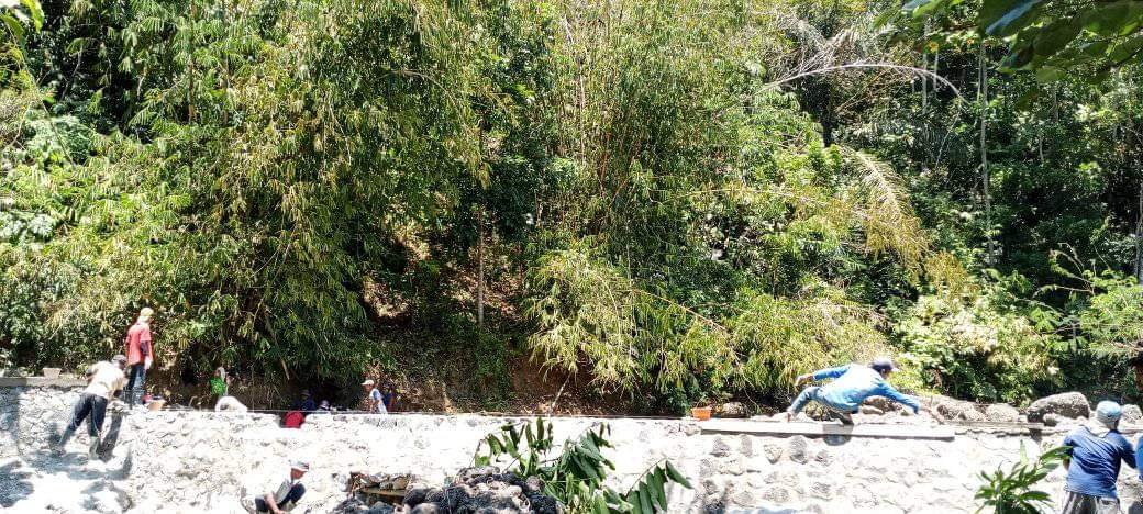 Desa Buana Jaya kec. Bantargadung Membangun Bendungan Dengan ADD Tahun 2024 1 WhatsApp Image 2024 10 03 at 07.10.48 8223d613