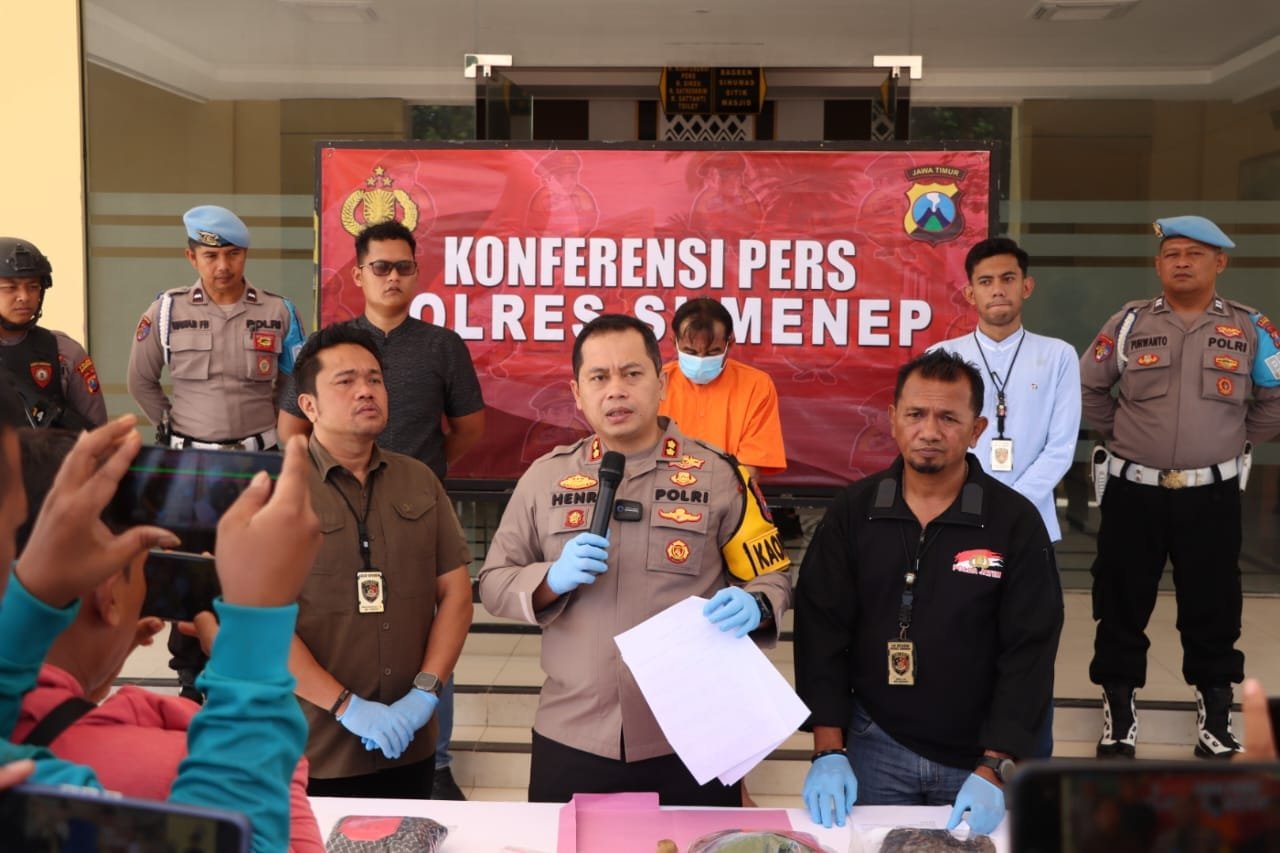 Suami Biadap Tega Melakukan KDRT Sama Istri Sampai Meninggal Dunia Kini di Amankan Polres Sumenep 1 WhatsApp Image 2024 10 10 at 20.49.36