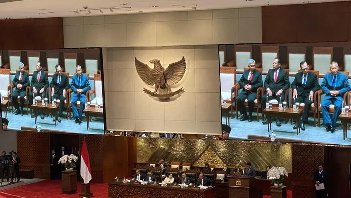 dpr sahkan 5 pimpinan kpk 169