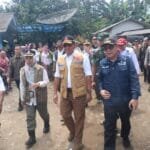 WABUP DAMPINGI KEPALA BNPB MONITORING PEMBANGUNAN HUNIAN TETAP UNTUK KORBAN BENCANA DI SUKABUMI 472989354 992128526282319 4096239311150285689 n