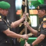Letjen TNI Mohammad Fadjar Resmi Menjabat Pangkostrad, Gantikan Letjen TNI Mohammad Hasan dalam Sertijab di Mabesad KSAD Maruli Simanjuntak Sertijab Pangkostrad