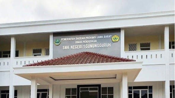 Tindak Lanjut atas Dugaan Pelanggaran Permendikbud di SMKN 1 Gunungguruh, Sukabumi: Potensi Penyalahgunaan Dana BOSP dan BOPD 1 WhatsApp Image 2025 01 18 at 12.27.16 bea43d31