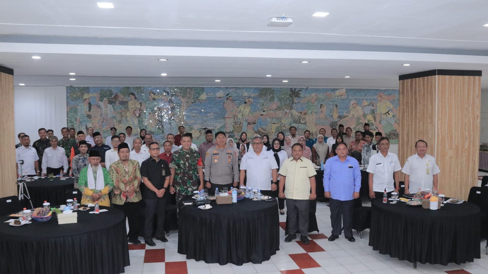 FGD Tingkatkan Sinergitas Polri dan Dunia Pendidikan, Bupati Soroti Kenakalan Remaja 1 476845177 1016729540488884 1963620383178040450 n