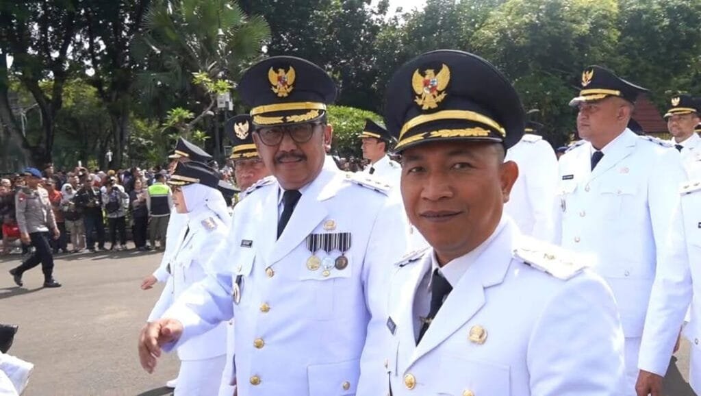 Presiden Prabowo Lantik Asep Japar dan Andreas Sebagai Bupati dan Wakil Bupati Sukabumi 2025-2030 1 FB IMG 1740037082063 1024x578 1