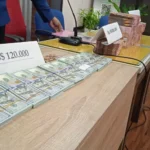 Kejari Bandung Sita Uang USD 120 Ribu dan Rp 100 Juta Hasil Pelacakan Aset Kasus Korupsi Dana PIP STIA Bagasasi IMG 20250220 152133 1 729305150