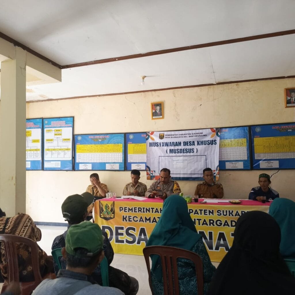 Musyawarah Desa Khusus (Musdesus) Desa Buanajaya Kecamatan Bantargadung: Menyusun Harapan untuk Masyarakat Miskin melalui Program BLT DD 2025 2 WhatsApp Image 2025 02 27 at 11.33.46 ad25f4d6