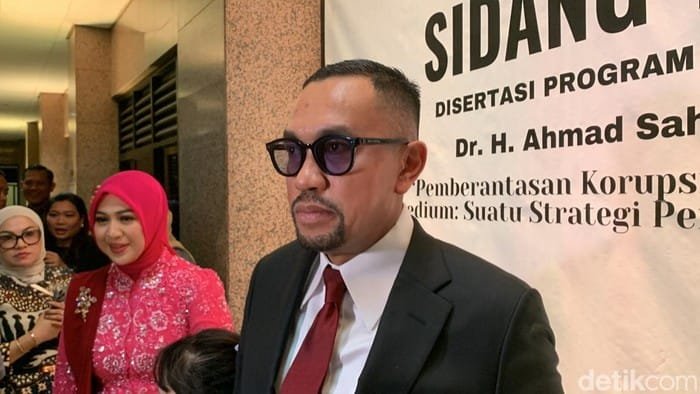 Sahroni Dorong KPK Ikuti Aturan Penyadapan di RUU KUHAP, Yakin Tak Ganggu Kinerja 1 ketua timses rk suswono ahmad sahroni taufiq sdetikcom 169