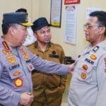 salah satu personel yang menerima perhatian khusus dari kapolri adalah aiptu jimmi farma yang menjabat sebagai ps dok polriist 1745574834437 169