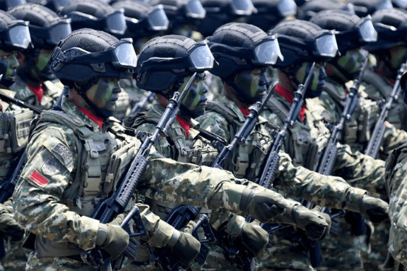 Tugas TNI Kian Meluas: Dari Mendidik Anak Nakal hingga Menjaga Kantor Kejaksaan 1 Screenshot 2025 05 12 154036