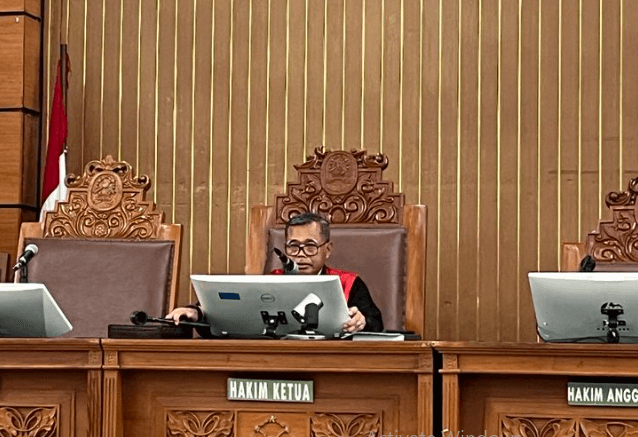 Mahfud MD Soroti Nasib Hakim Jujur: “Seperti Djuyamto, Malah Terbuang” 1 Screenshot 2025 05 13 143216