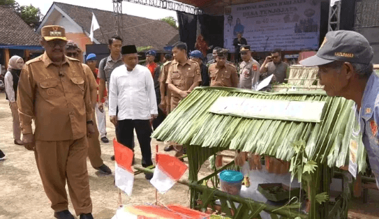 Hari Jadi ke-40 Desa Tenjojaya, Bupati Sukabumi: "Soliditas Adalah Kunci Suksesnya Pembangunan" 1 Screenshot 2025 05 20 082809