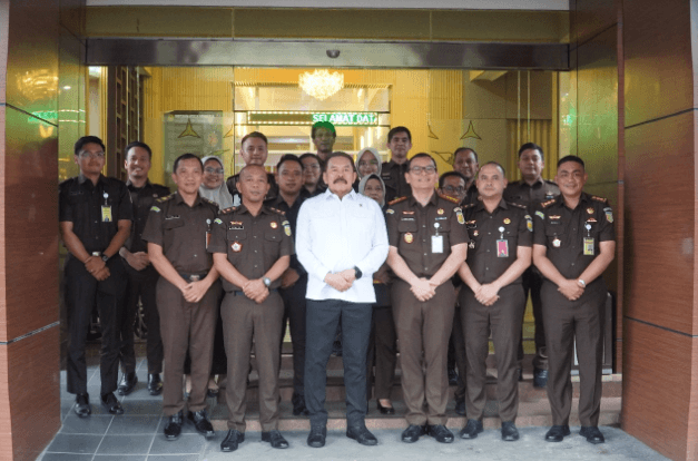 Jaksa Agung ST Burhanuddin Lakukan Sidak ke Kejaksaan Negeri Kabupaten Tangerang, Tekankan Profesionalisme dan Integritas 1 Screenshot 2025 05 27 152413