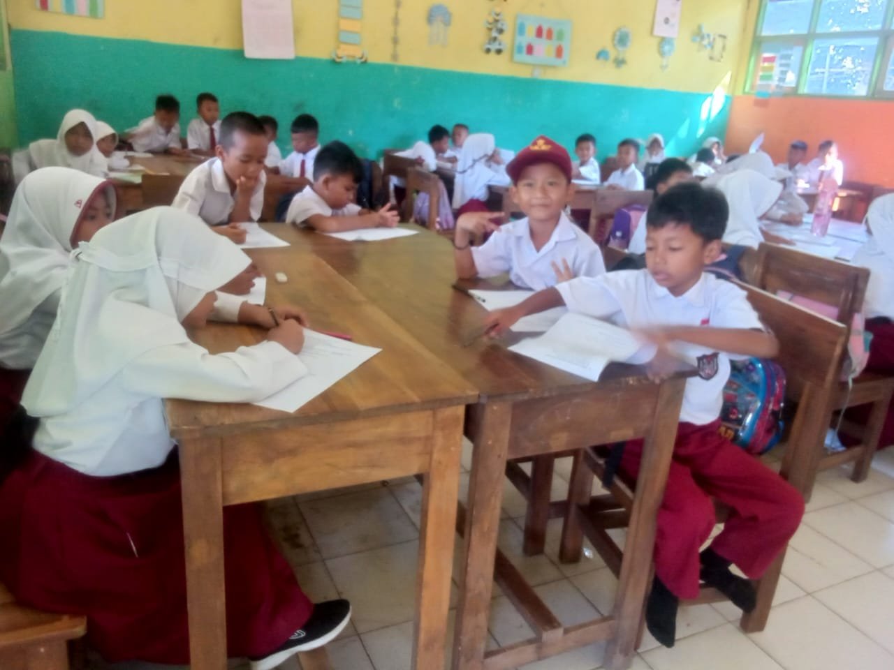 SDN Sugihmukti Gelar Ujian PAT 2025, Kepala Sekolah: Ini Wujud Tanggung Jawab Mencerdaskan Anak Bangsa 1 WhatsApp Image 2025 05 19 at 18.39.08 b158590b