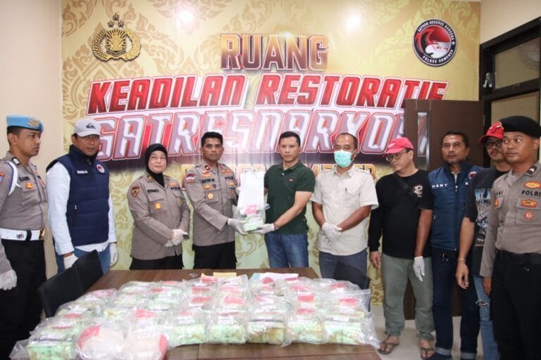 Hasil Temuan Nelayan Masalembu 35 Kg Sabu di Serahkan Polres Sumenep ke Ditresnarkoba Polda Jatim