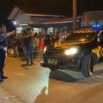 petugas kepolisian saat menggerebek rumah bandar besar di percut sei tuan foto dok polrestabes medan 1746002521635 169