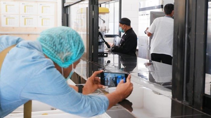 223 Siswa Keracunan Makanan Program MBG di Bogor, Yayasan Bina Insani dan SPPG Lakukan Evaluasi Total 1 sppg di bogor evaluasi buntut keracunan mbg 1747459013177 169