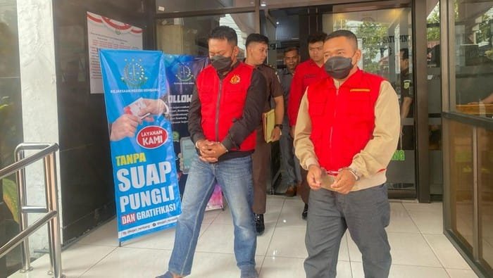 Sekdes di Rembang Ditahan, Terlibat Korupsi Dana Pokir Rp 600 Juta untuk Kelompok Tani Fiktif 1 tersangka korupsi 1746019032870 169