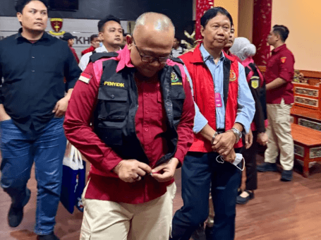 Tadi Malam, Kejati Jatim Tahan Mantan Direktur Polinema dan Pemilik Tanah, Negara Rugi Rp 42 Miliar 2 Screenshot 2025 06 16 081928