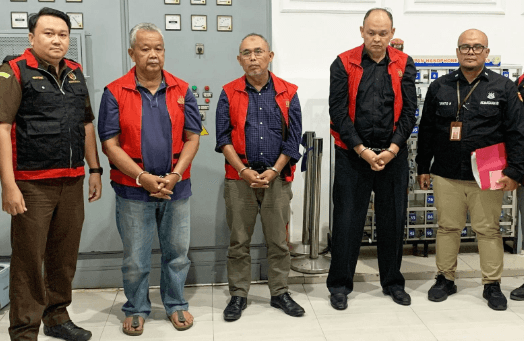 Deretan Pejabat Jawa Barat Tersandung Kasus Korupsi, Dua Kadis Ditahan Kejaksaan 1 Screenshot 2025 06 16 082337