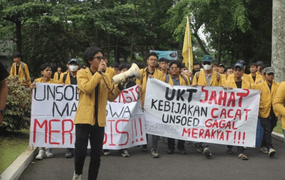 Calon Mahasiswa Baru Keluhkan UKT Tinggi: “Kalau Nilai UKT Besar, Saya Lepas Kuliah” 1 Screenshot 2025 06 19 084632