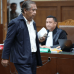 Eks Hakim MK Tegaskan Putusan Inkrah Tak Bisa Dipersoalkan Lagi di Sidang Hasto Kristiyanto Screenshot 2025 06 20 090154
