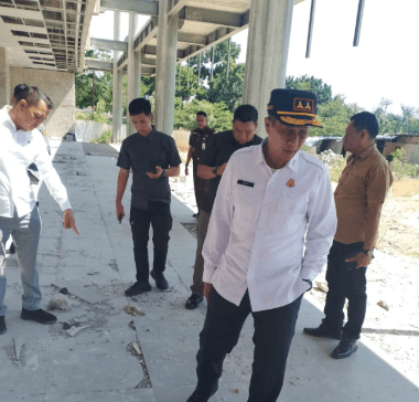 Gedung Perkuliahan FKKH Undana Mangkrak, Kajati NTT Lakukan Sidak dan Siap Tindak Tegas Kontraktor Lalai 1 Screenshot 2025 06 20 130900