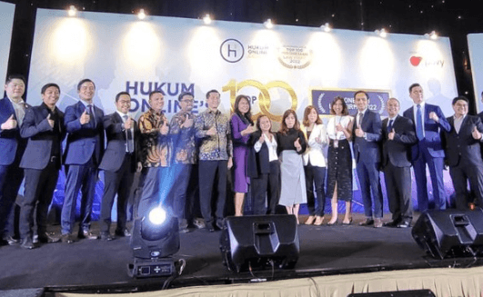 Unggul dalam Praktik Non-Litigasi, Dua Kantor Hukum Raih Predikat Tertinggi di Ajang Top 100 Indonesian Law Firms 2025 1 Screenshot 2025 06 21 092239