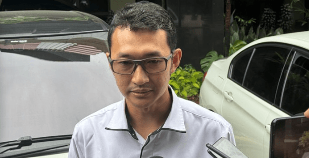 KPK Tangkap 6 Orang dalam OTT di Mandailing Natal Terkait Korupsi Proyek Jalan Nasional 1 Screenshot 2025 06 28 090920