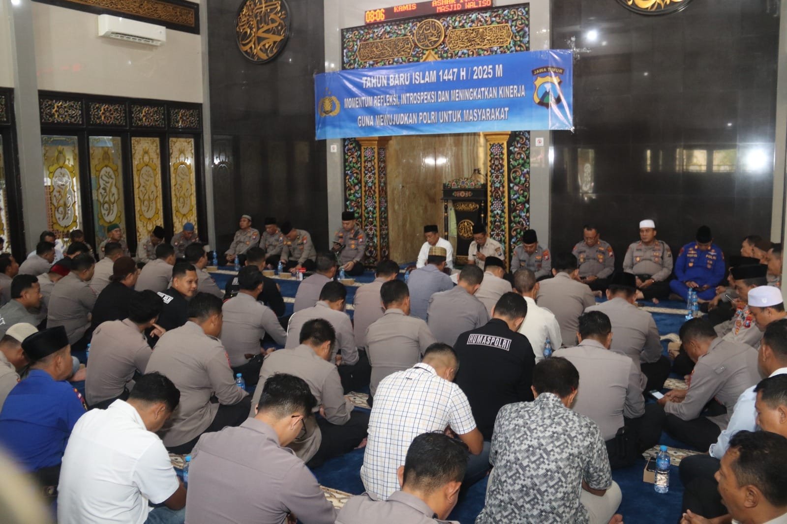 Sebagai Momentum Refleksi dan Peningkatan Kinerja Menuju Polri yang Lebih Humanis Polres Sumenep Peringati Tahun Baru Islam 1 Muharram 1447 H. 1 WhatsApp Image 2025 06 26 at 19.03.14 1d3b560b