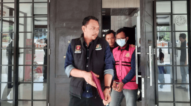 Sekdes Cipaku Resmi Ditahan Kejari Majalengka atas Dugaan Korupsi Dana Desa Rp513 Juta 1 Screenshot 2025 07 05 103900