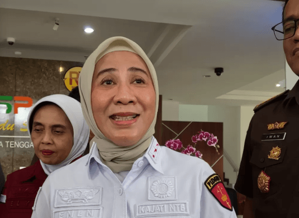 Mutasi Besar di Kejati NTB: Wahyudi Gantikan Enen Saribanon, Tiga Kajari Juga Ikut Bergeser 1 Screenshot 2025 07 05 105713