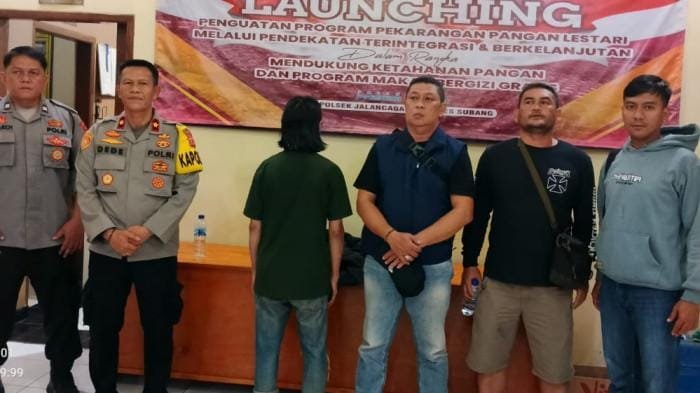 Terduga pelaku pungli berinisial MH saat diamankan