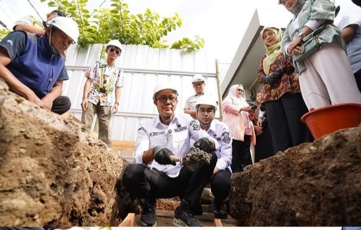Wali Kota Sukabumi Resmikan Pembangunan Gedung Dekranasda, Dukung UMKM Tembus Pasar Global 1 WhatsApp Image 2025 07 01 at 20.37.04 c93bd225