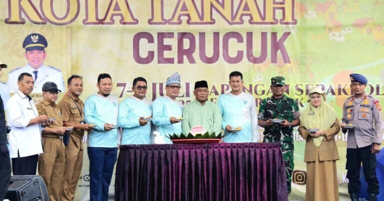 Festival Kota Tanah Meriahkan HUT ke-270 Desa Cerucuk, Angkat Sejarah dan Budaya Lokal
