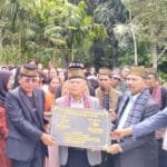 Ratusan Manusia Padati Desa Galanggang! Tugu Op. Pangolitan Marpaung Diresmikan Megah, Ratusan Keturunan Hadir dari Seluruh Nusantara WhatsApp Image 2025 07 13 at 07.06.13 36cf7b9e